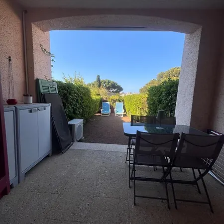 Garden With Terrace 600m From The Port *